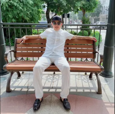 Khách hàng